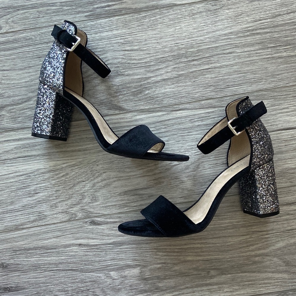 Women’s Old Navy Glitter Heels Size 8